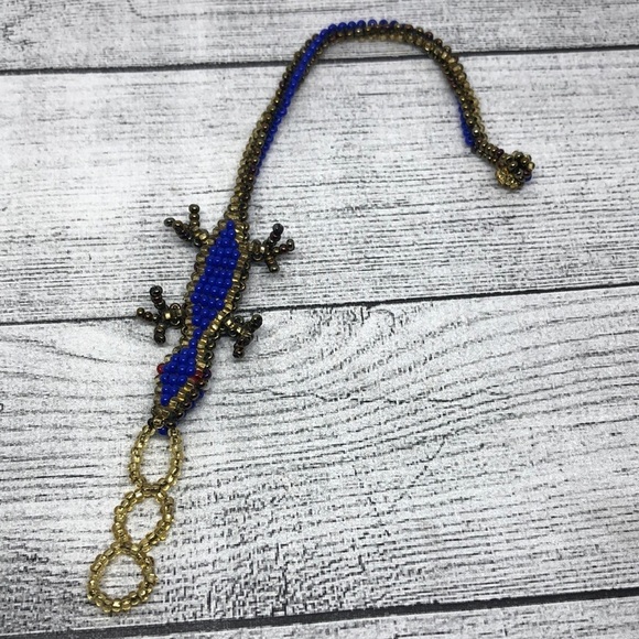 Handmade lizard geko fun statement bracelet - Picture 2 of 5